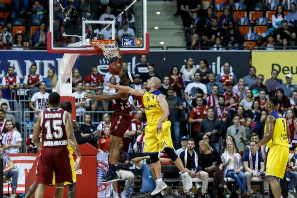 包括团队配 包括团队配